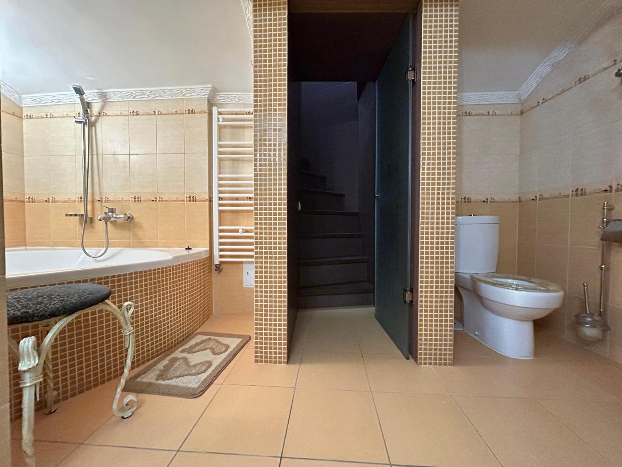 Apartments On Sholom Aleichem Та Ще Варіант Поруч 리비프 외부 사진