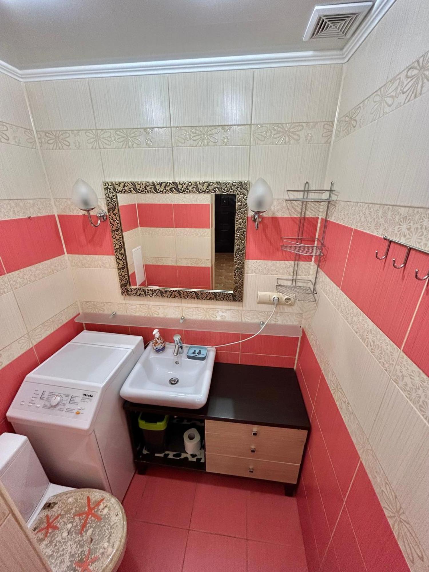 Apartments On Sholom Aleichem Та Ще Варіант Поруч 리비프 외부 사진