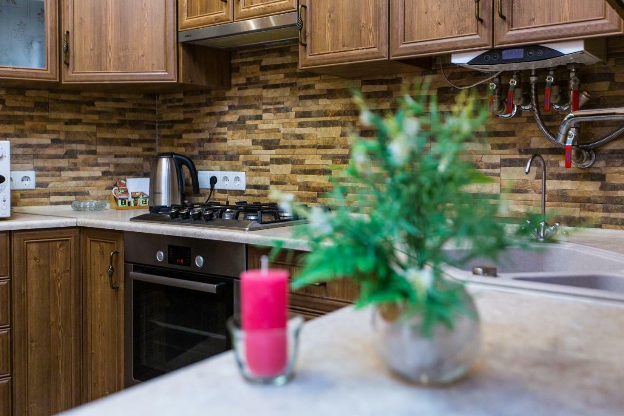 Apartments On Sholom Aleichem Та Ще Варіант Поруч 리비프 외부 사진